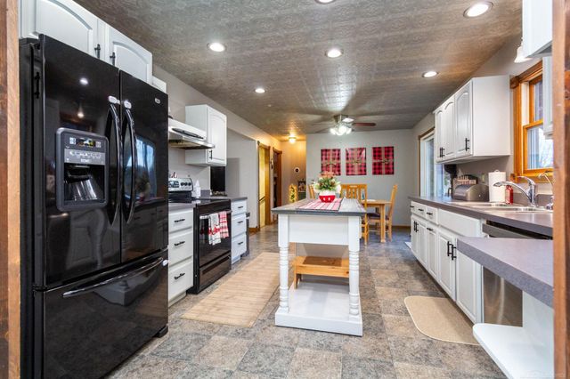 575 Stoddard Road, Columbus, MI 48063