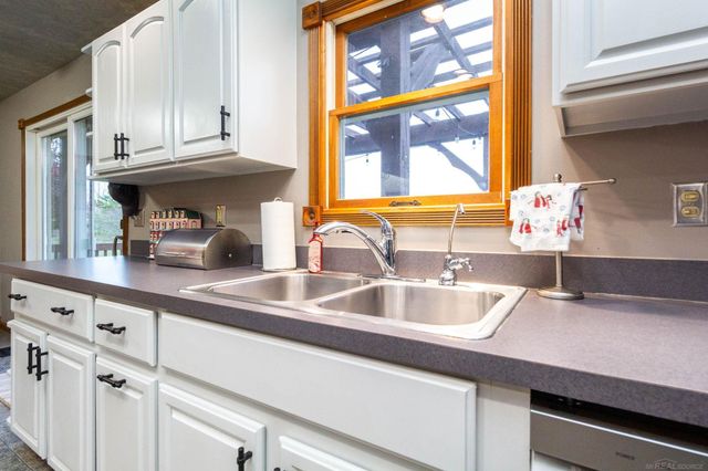 575 Stoddard Road, Columbus, MI 48063