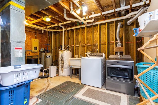 575 Stoddard Road, Columbus, MI 48063