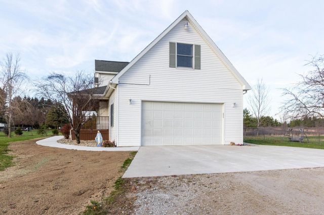 575 Stoddard Road, Columbus, MI 48063