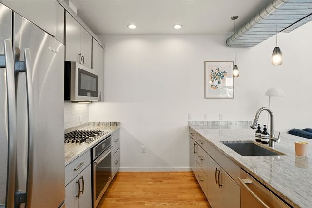 151 Sherman St, Cambridge, MA 02140