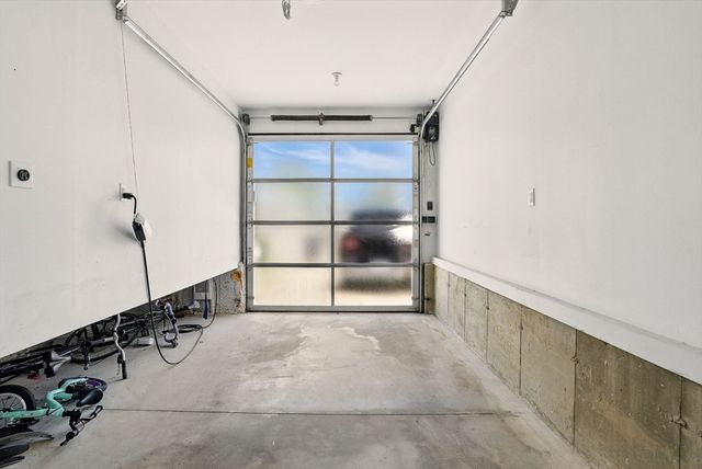 151 Sherman St, Cambridge, MA 02140