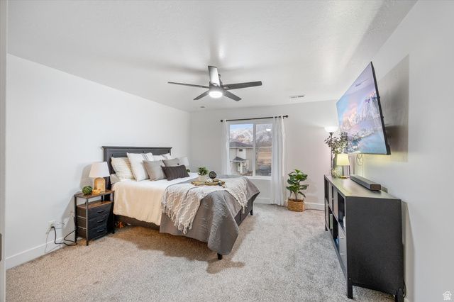 1698 S FREESTONE BLVD, Santaquin, UT 84655