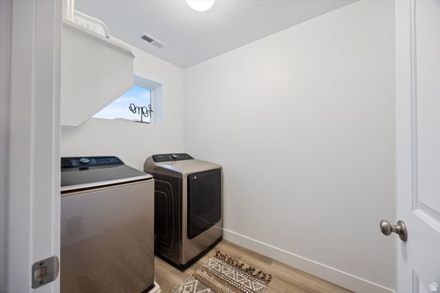 1698 S FREESTONE BLVD, Santaquin, UT 84655