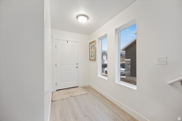 1698 S FREESTONE BLVD, Santaquin, UT 84655