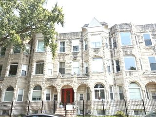 6553 S University Avenue 202, Chicago, IL 60637