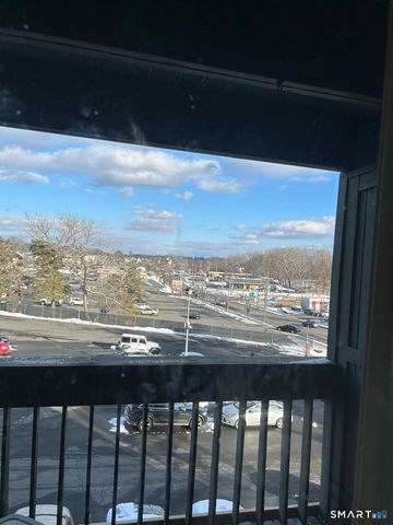 90 Kane Street C1, West Hartford, CT 06119