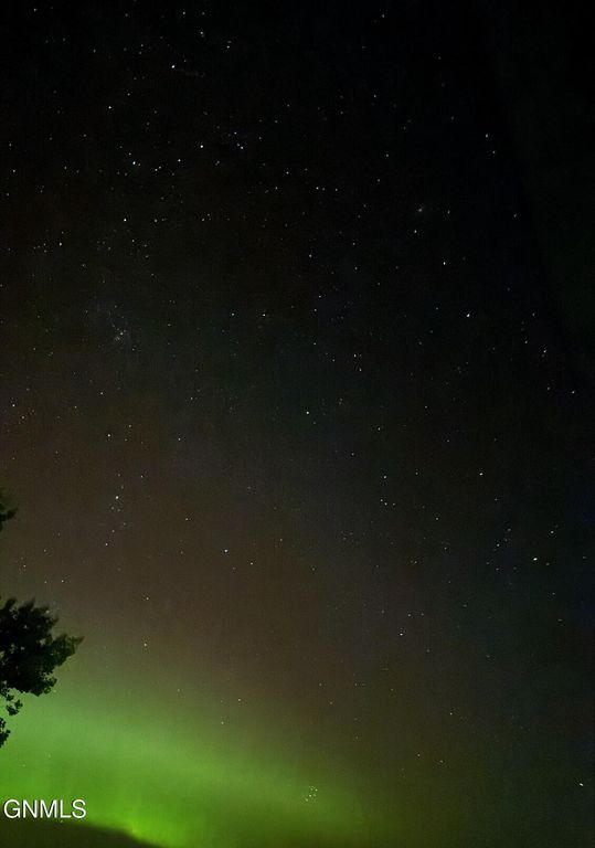 6851 2nd Avenue SW, Hazelton, ND 58544 photo 14