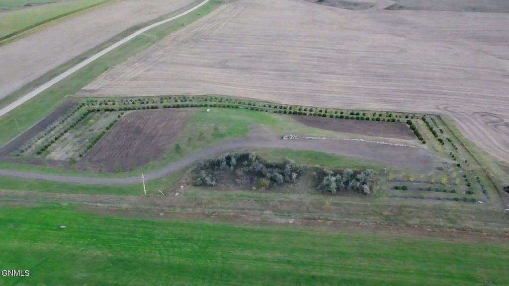 6851 2nd Avenue SW, Hazelton, ND 58544 photo 25