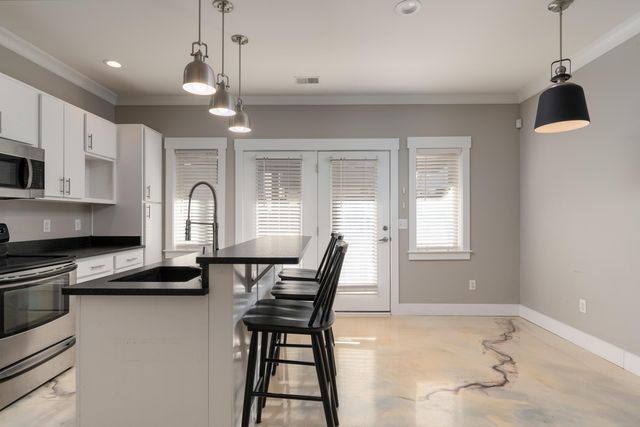 1412 Adams Street, Chattanooga, TN 37408