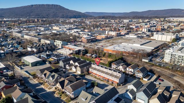 1412 Adams Street, Chattanooga, TN 37408