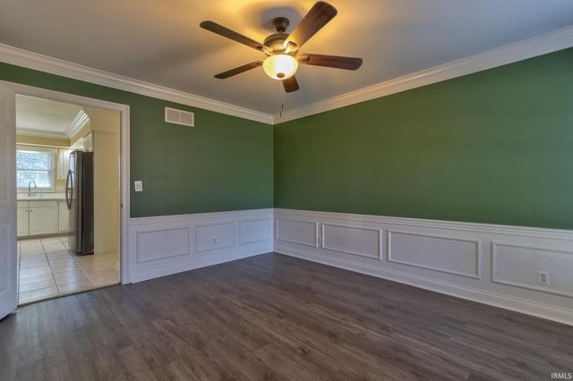 4433 Foxmoor Drive, Newburgh, IN 47630