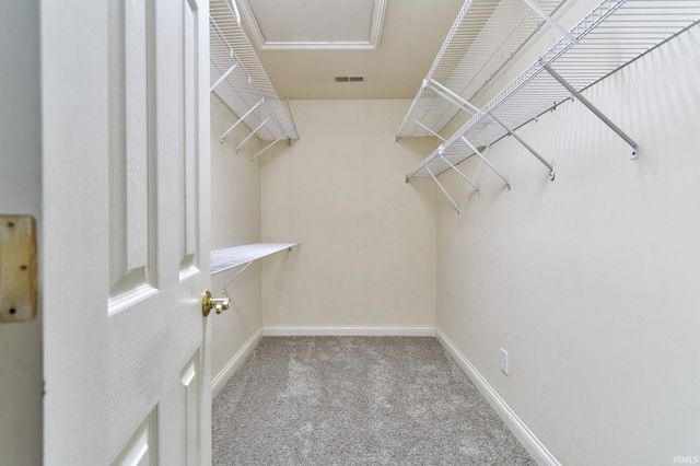 4433 Foxmoor Drive, Newburgh, IN 47630