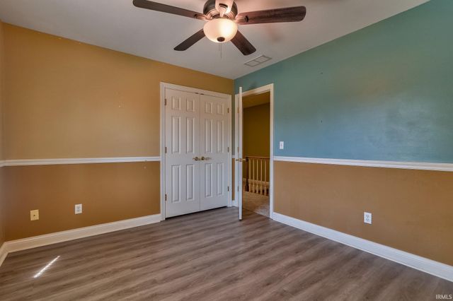 4433 Foxmoor Drive, Newburgh, IN 47630