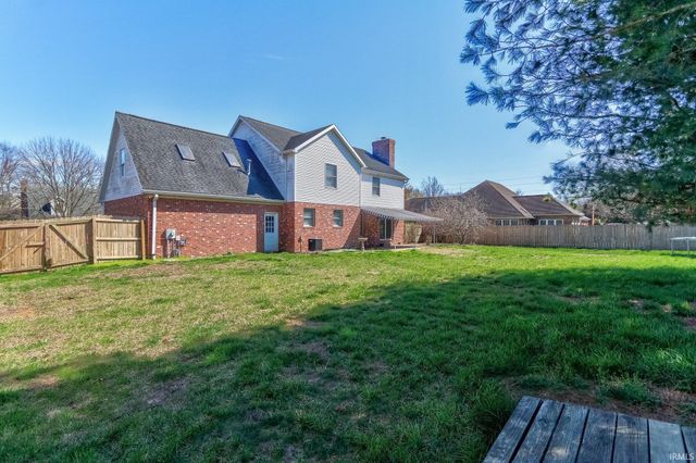 4433 Foxmoor Drive, Newburgh, IN 47630