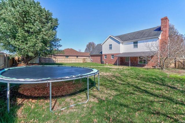 4433 Foxmoor Drive, Newburgh, IN 47630