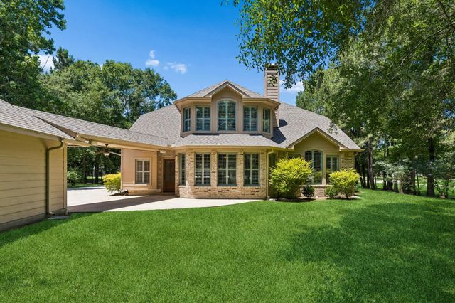 8978 Willow Springs Lane, Conroe, TX 77302