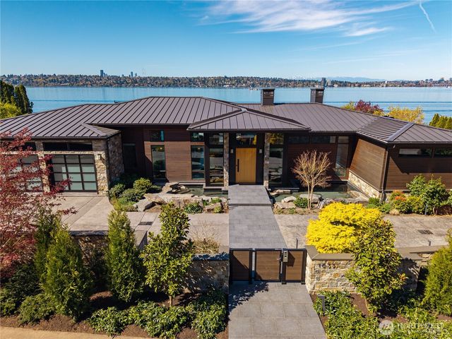 1655 73rd Avenue NE, Medina, WA 98039
