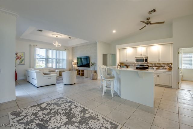 1909 SW 46th TER, Cape Coral, FL 33914