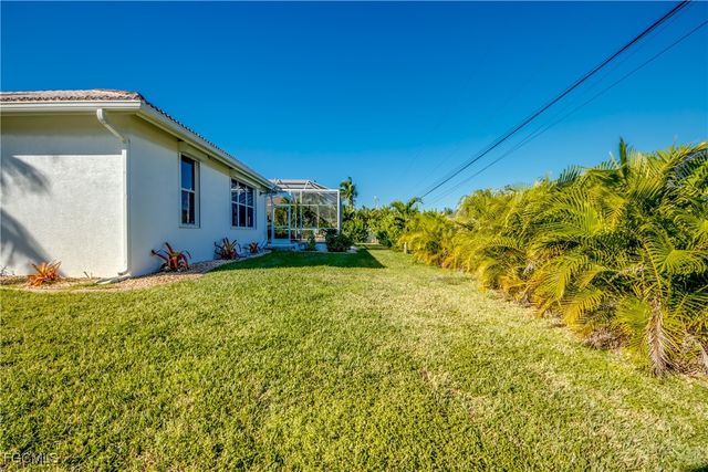 1909 SW 46th TER, Cape Coral, FL 33914