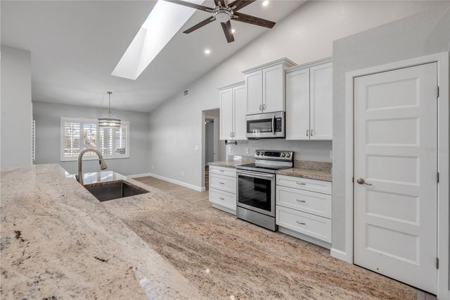 10 CUNNINGHAM DRIVE, New Smyrna Beach, FL 32168