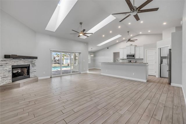 10 CUNNINGHAM DRIVE, New Smyrna Beach, FL 32168