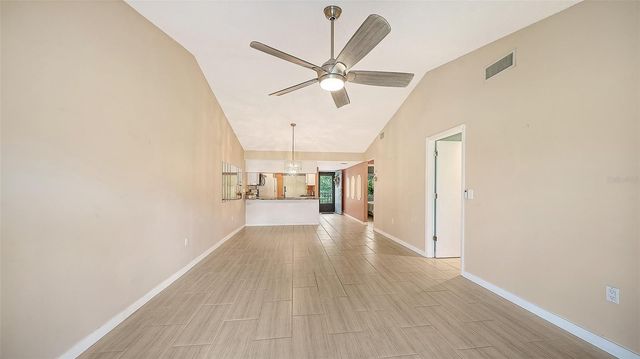 7652 EAGLE CREEK DRIVE 7598, Sarasota, FL 34243