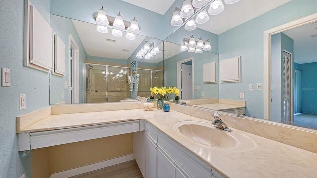 7652 EAGLE CREEK DRIVE 7598, Sarasota, FL 34243
