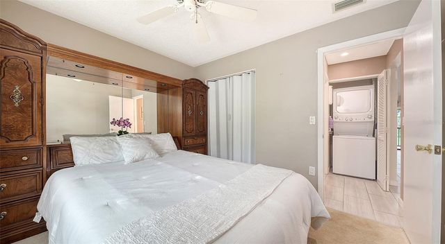 7652 EAGLE CREEK DRIVE 7598, Sarasota, FL 34243