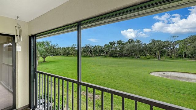 7652 EAGLE CREEK DRIVE 7598, Sarasota, FL 34243