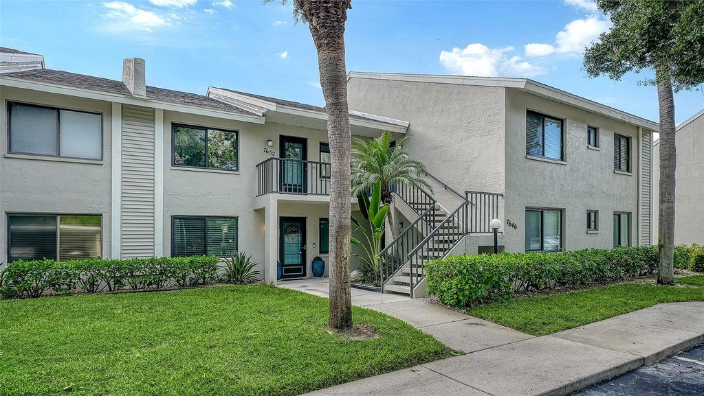 7652 EAGLE CREEK DRIVE 7598, Sarasota, FL 34243