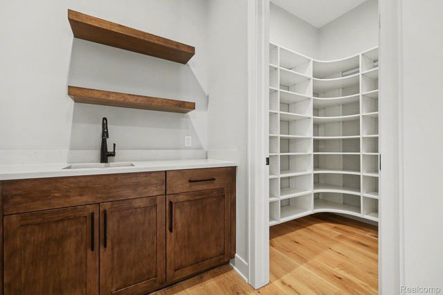 57382 Meadowridge Drive, Washington Township, MI 48094