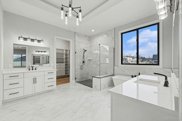 57382 Meadowridge Drive, Washington Township, MI 48094