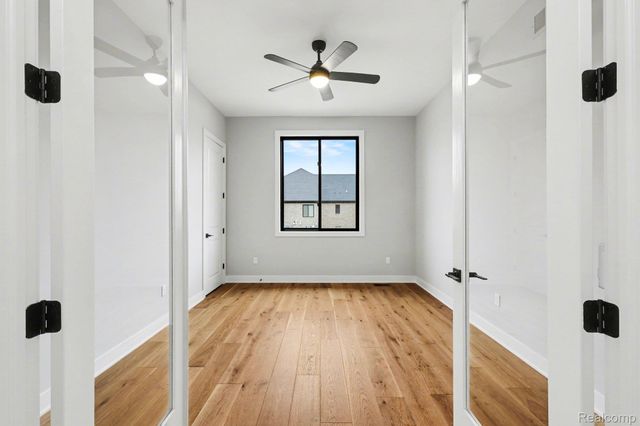 57382 Meadowridge Drive, Washington Township, MI 48094