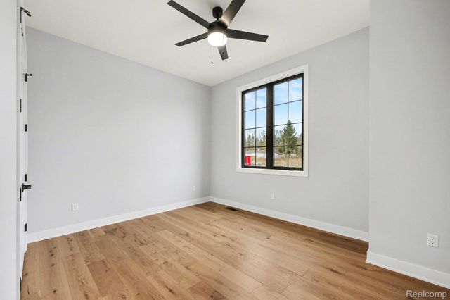 57382 Meadowridge Drive, Washington Township, MI 48094