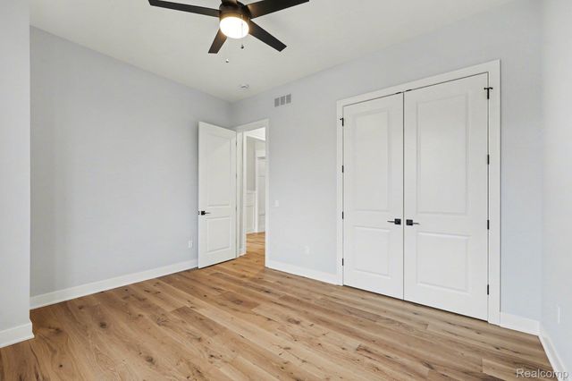 57382 Meadowridge Drive, Washington Township, MI 48094