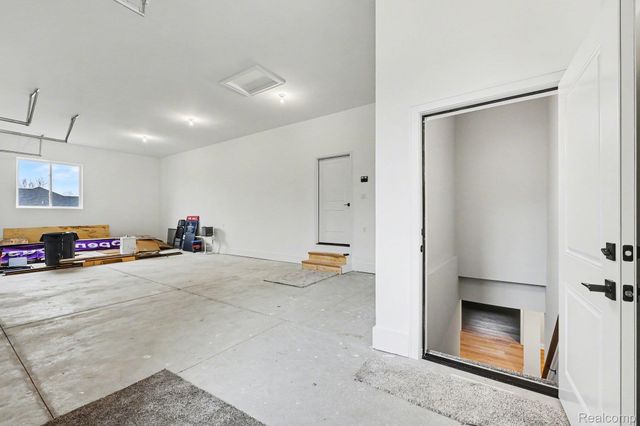 57382 Meadowridge Drive, Washington Township, MI 48094