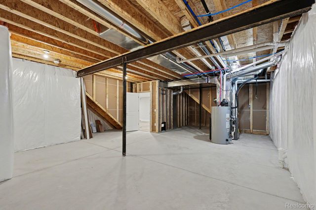 57382 Meadowridge Drive, Washington Township, MI 48094