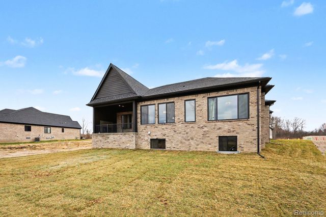 57382 Meadowridge Drive, Washington Township, MI 48094