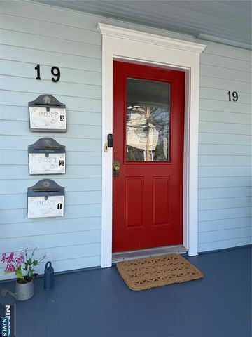 19 Sylvan Place, Montclair, NJ 07042