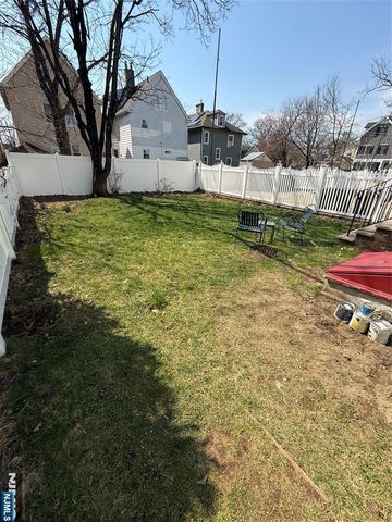 19 Sylvan Place, Montclair, NJ 07042