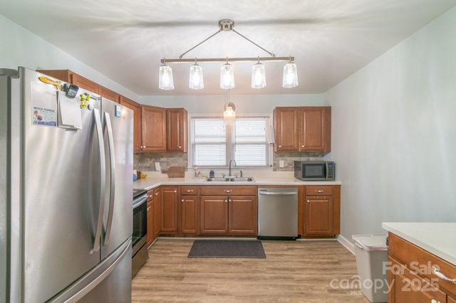 1116 Montgomery Avenue, Albemarle, NC 28001