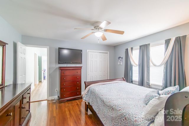 1116 Montgomery Avenue, Albemarle, NC 28001