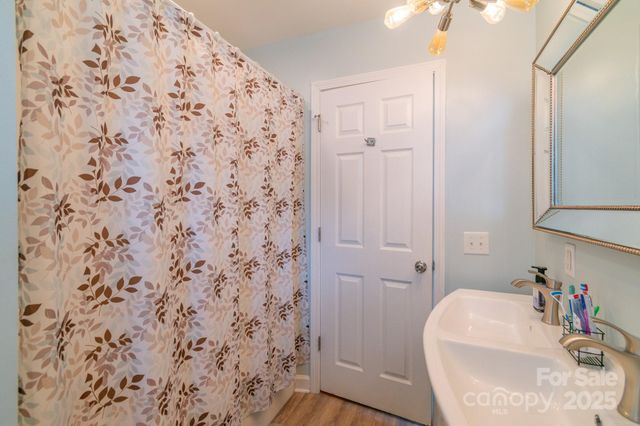 1116 Montgomery Avenue, Albemarle, NC 28001