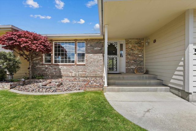 5216 W Bedford Ave, Spokane, WA 99208