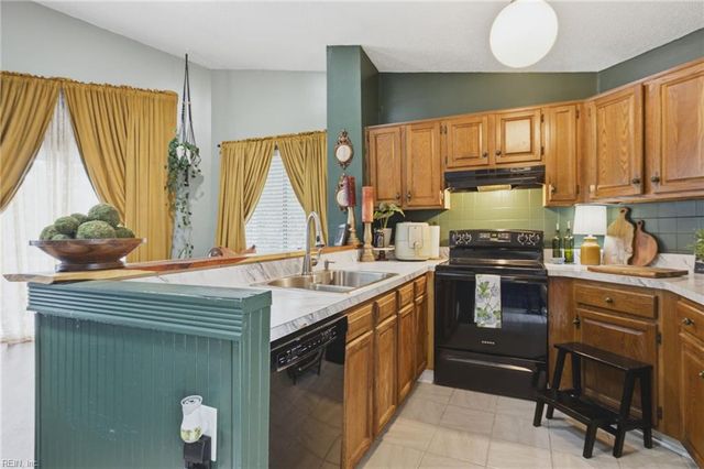 4707 Goldeneye CT, Virginia Beach, VA 23462