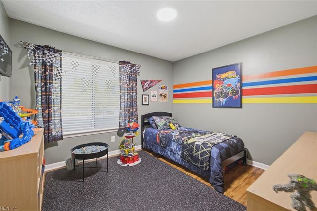 4707 Goldeneye CT, Virginia Beach, VA 23462