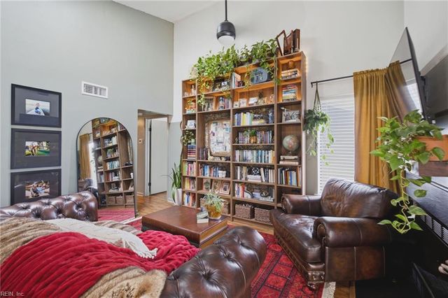 4707 Goldeneye CT, Virginia Beach, VA 23462