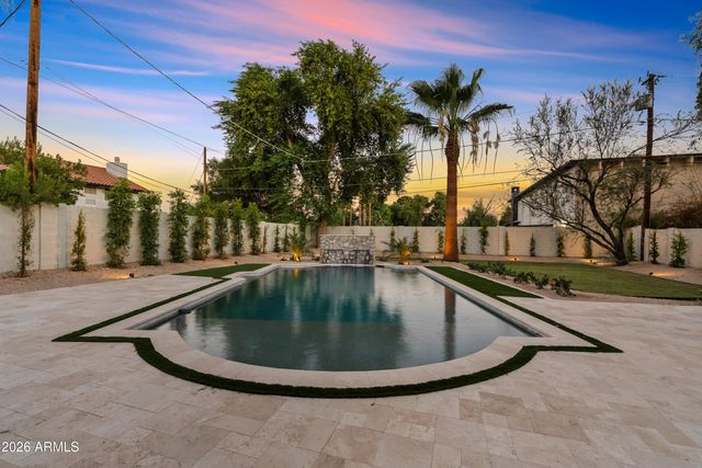 4035 E OSBORN Road, Phoenix, AZ 85018