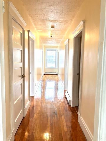 41 Brimblecom St 3, Lynn, MA 01902